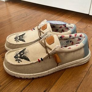 Hey Dude Wally Americana